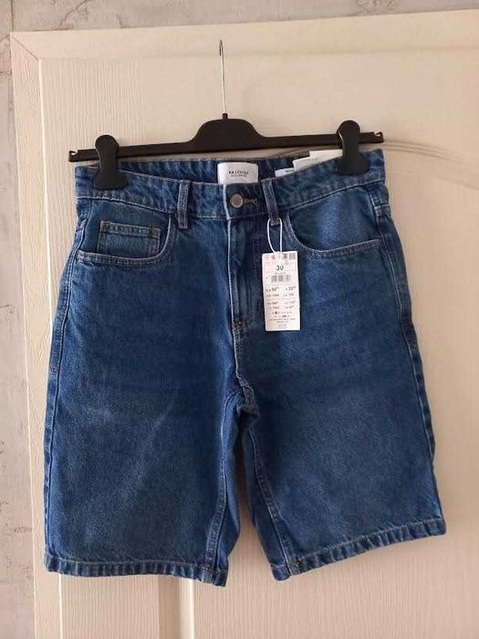 Мъжки нов къс дънков панталон RESERVED, размер 30