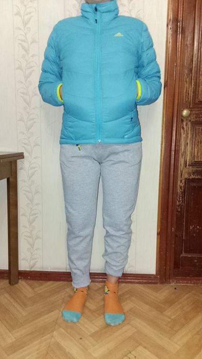 Женская куртка Adidas