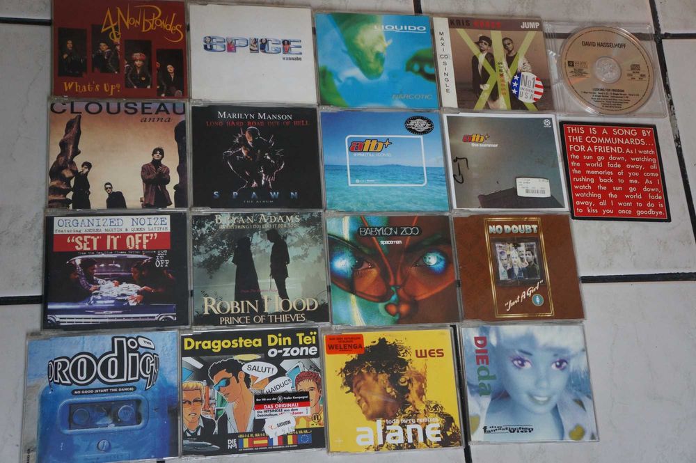 Оригинални CD макси сингли 43 бр. пакет за 10 Евро