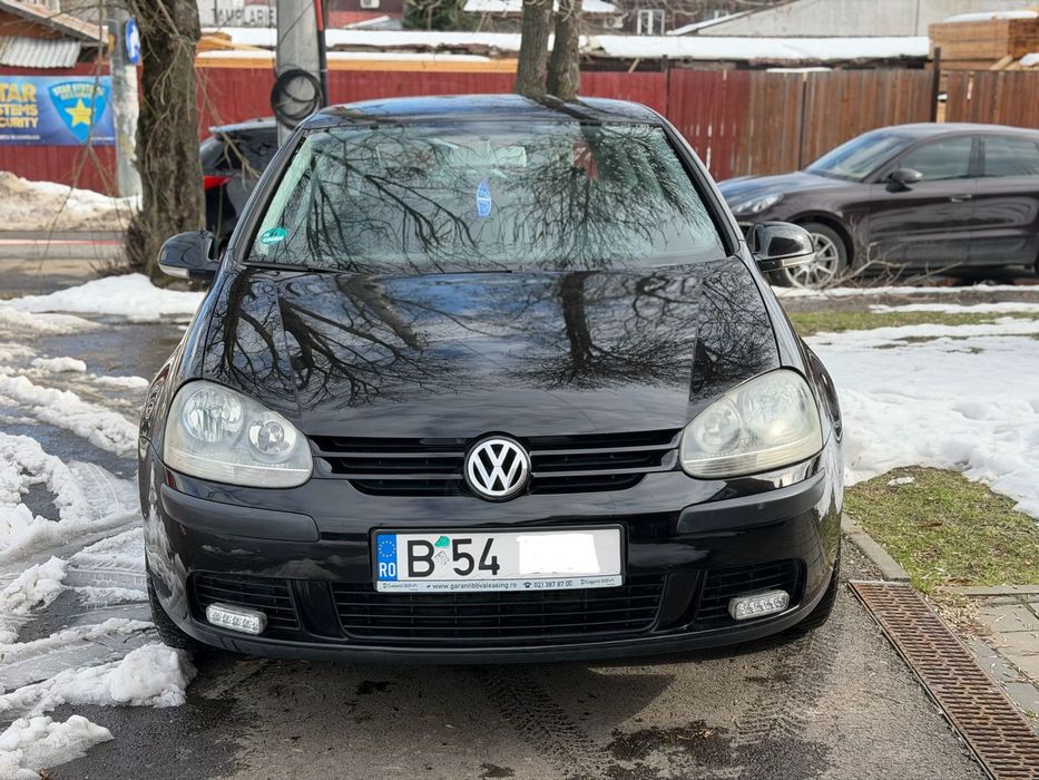 Volkswagen Golf V 2005 – 1.4 MPI – 163.000 km 1990
