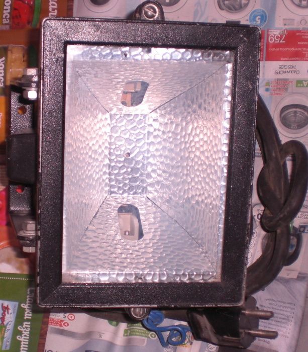 Осветителни тела,халогенен прожектор 500w,амперметър