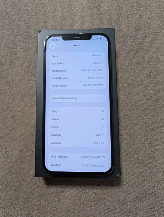 iPhone 12 Pro Max Blue (stare foarte buna) + cutie + husa + folii