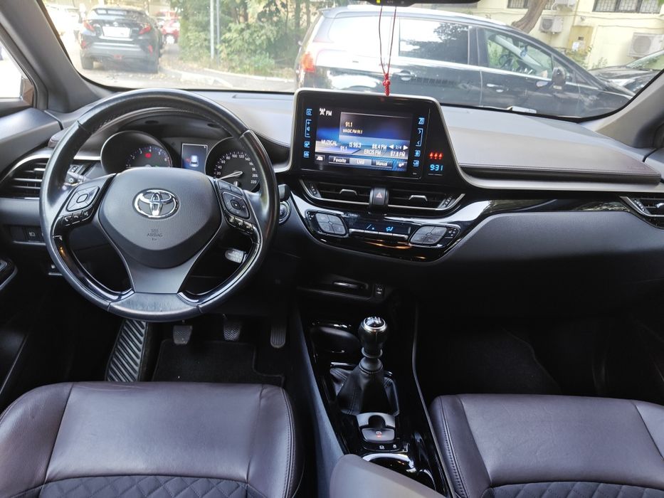 Toyota C-HR Lounge , fabricație 2018 , 67000 Km