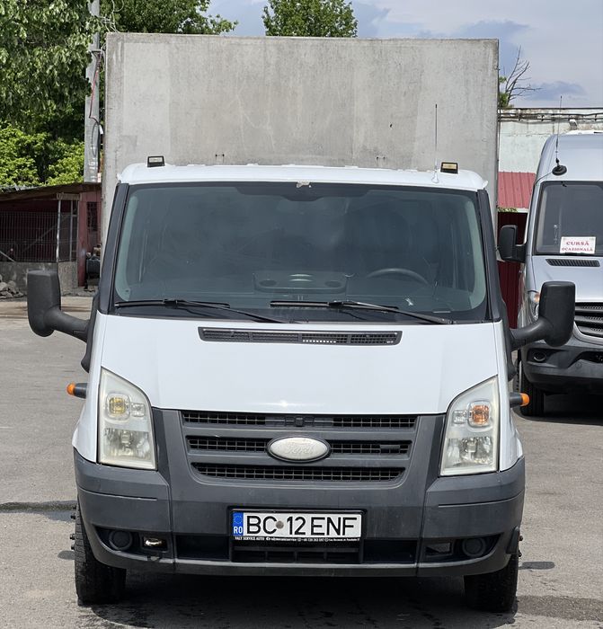 Vand Ford Tranzit Doka 7 locuri