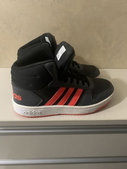 Маратонки Adidas