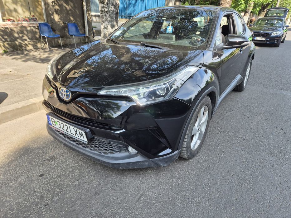 Închirie/Rămânere Toyota C-HR hybrid+GPL automată UBER BOLT