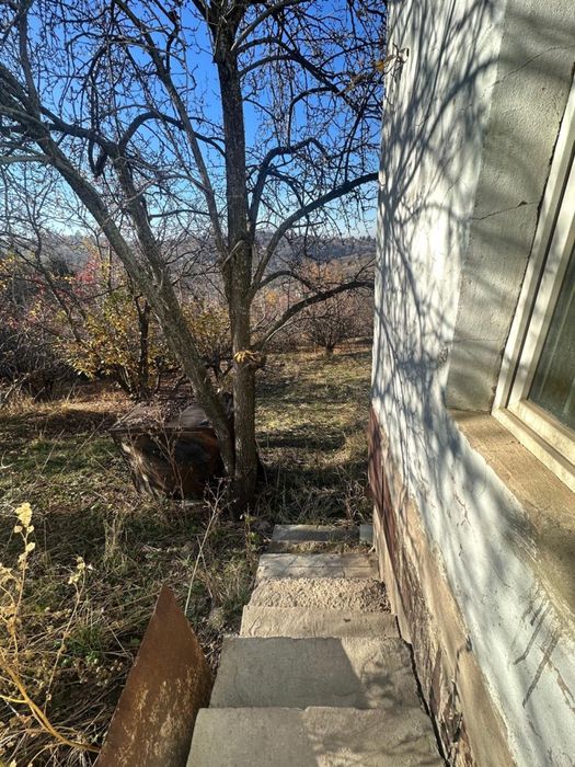 Дача в горах большая