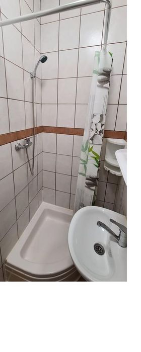 Inchiriem camera de camin mobilata si utilata strada Bisericii Romane