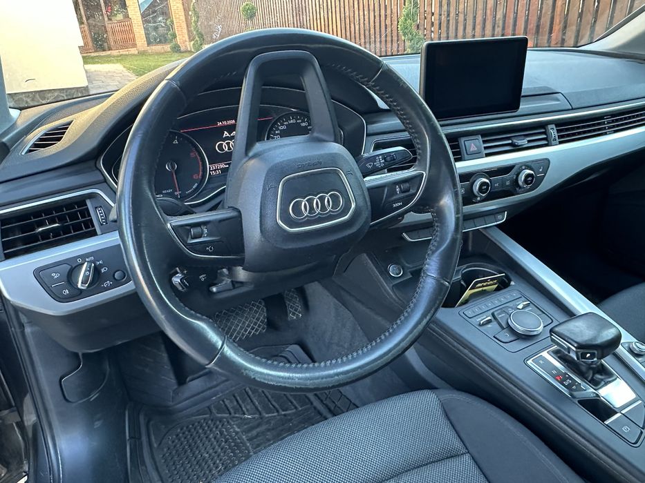 AUDI A4 2018 — imagine 4