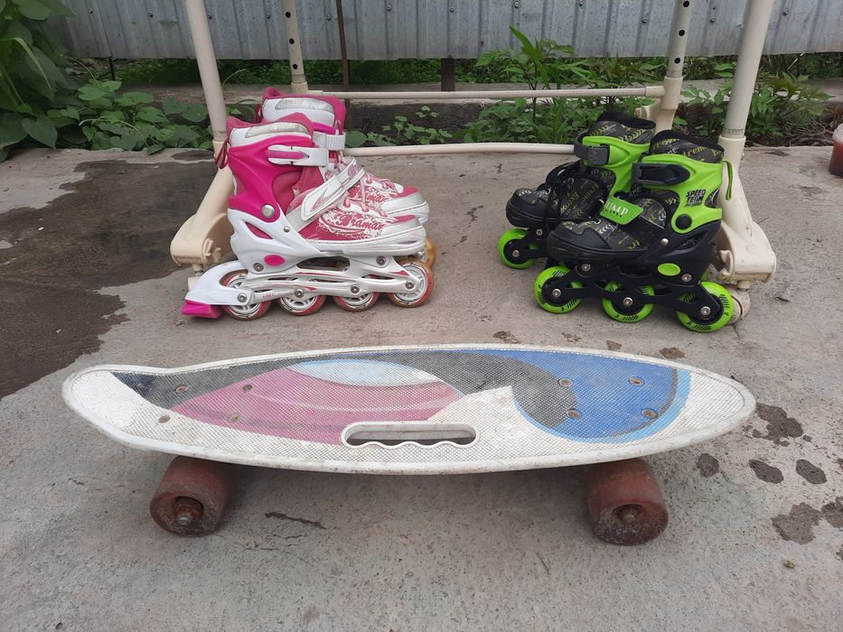 Продам ролики и скейт