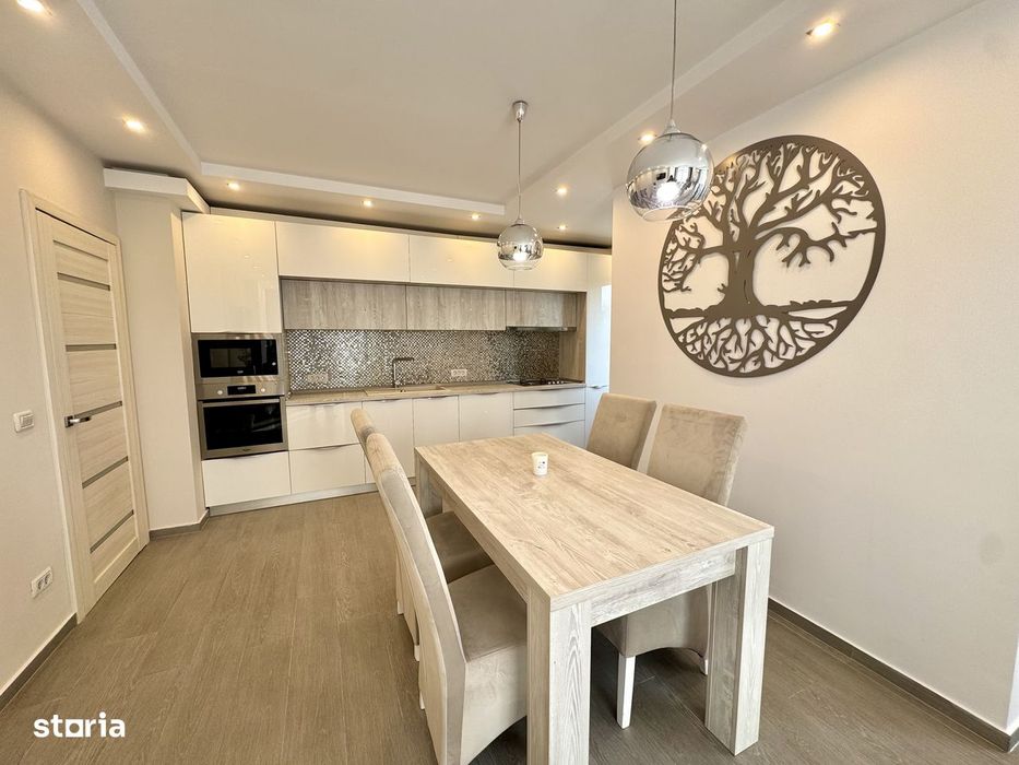 Inchiriez apartament 3 camere + parcare, amenajat modern, Micalaca