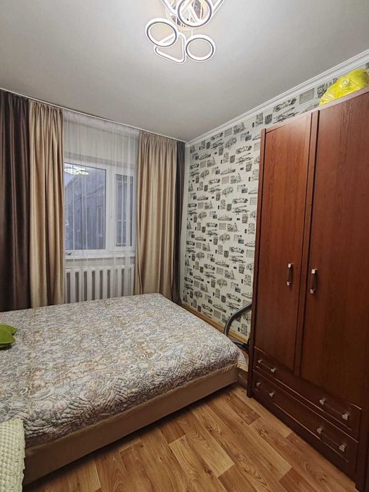 продам 3-х комнатную квартиру
