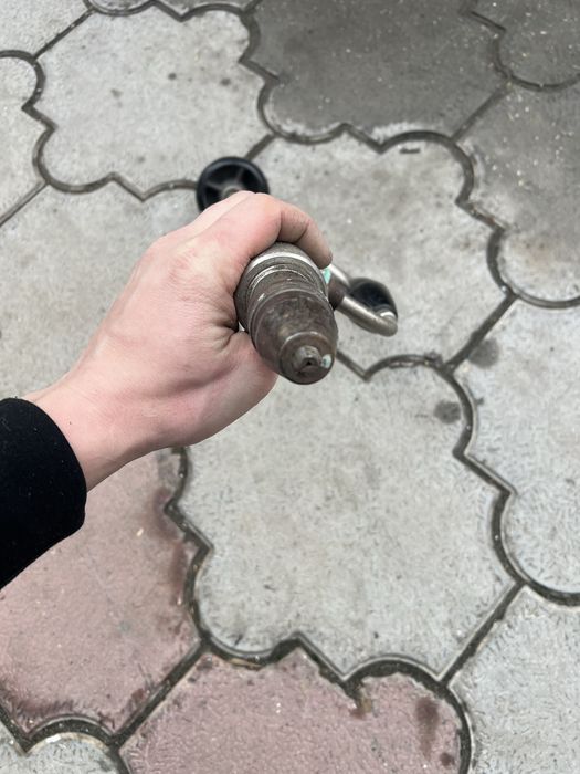 Продам ручную дрель