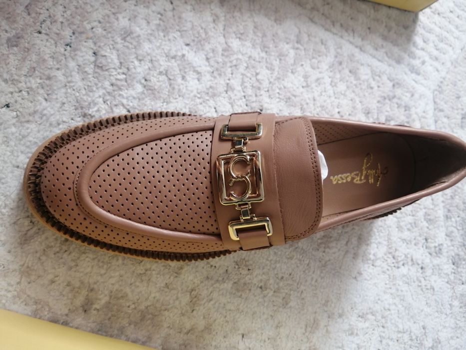 Продам новые туфли Турция