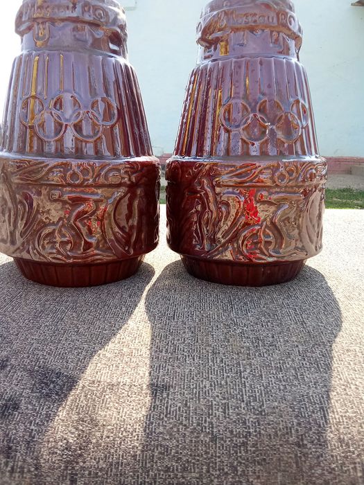 Вазалар сатылады