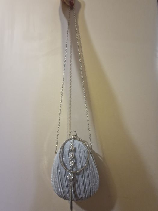 Продам вечерний клатч