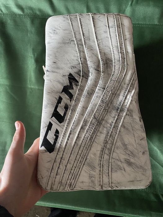 хоккейная вратарская форма