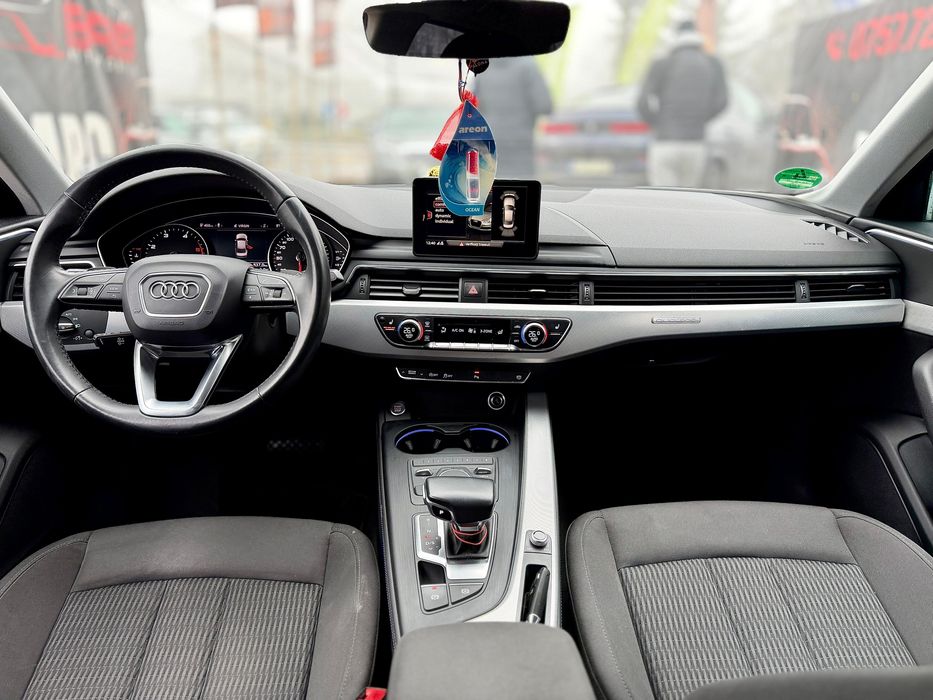 Vand/Schimb Audi A4 2020~190CP~Quattro