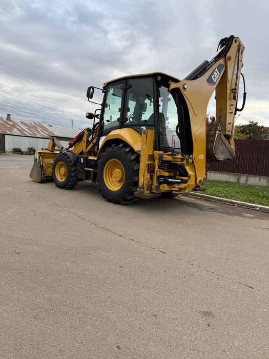 Buldoexcavator Caterpillar!!