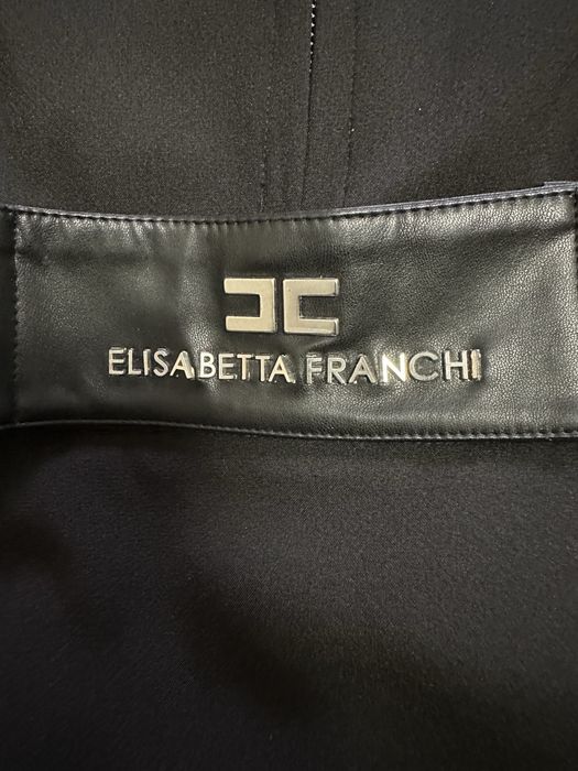 Рокля Elisabetta Franchi