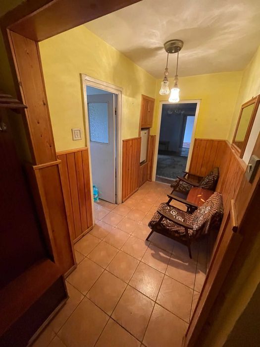 De închiriat: Apartament 2 camere în Orșova – Bd. Porțile de Fier (vizavi de Poliție)