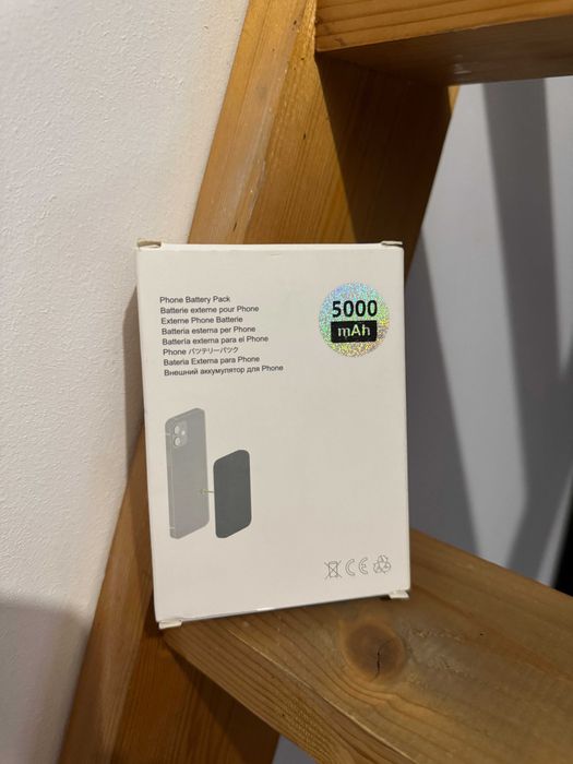 Baterie externă 5000mAh MagSafe neagra, încărcare wireless, USB-C, cablu de încărcare, nouă