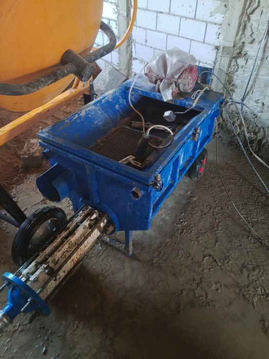 Продам Растворанасосы Р-150 380 волт для штуатурных и стяшки