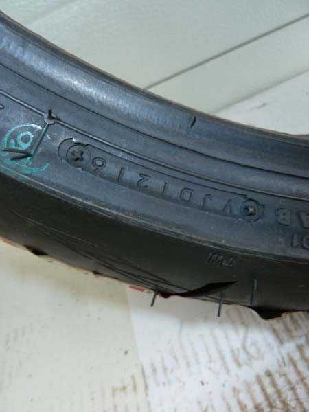 Гума 120/60 -17 BRIDGESTONE BATTLAX S21 FRONT 55W DOT2016