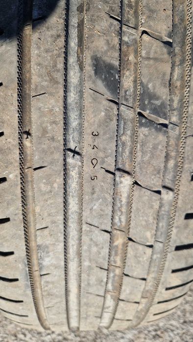 2 x NOKIAN Powerproof 235 55 19 vara DOT 4623