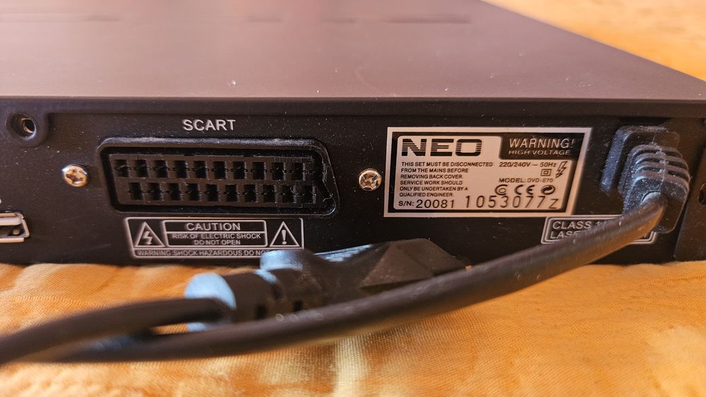 DVD , модел Neo DVD-E70