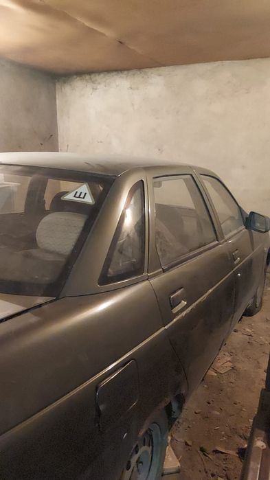 Продам Ваз 2110 на разбор