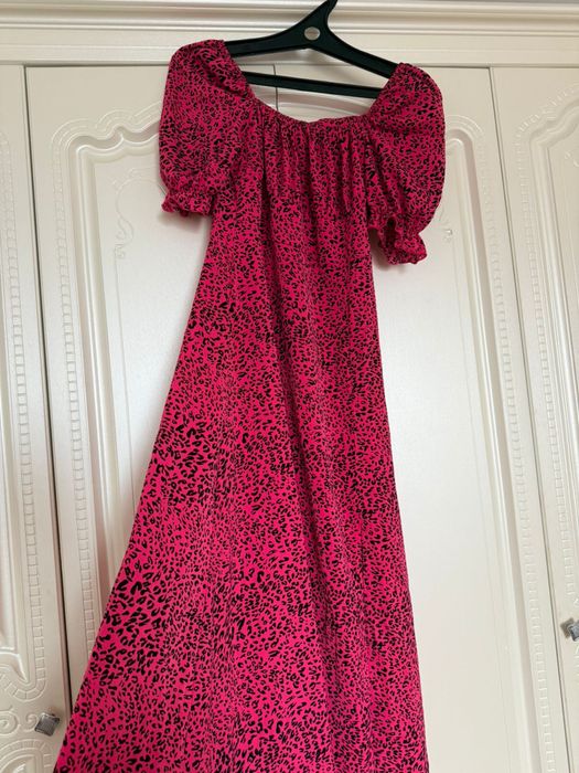 верхняя одежда и платья