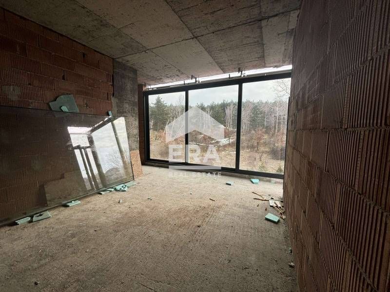 Продава се Къща в Хасково, Тракийски - 300 кв.м за 1334 €/кв.м - Снимка #5