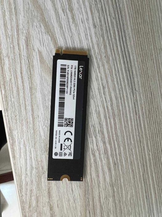 Lexar NM620 1TB M.2 2280 NVMe PCIe Gen3x4 — в идеальном состоянии SSD