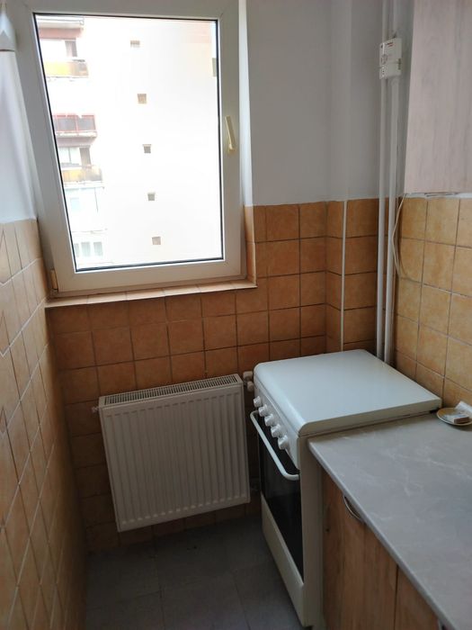 Proprietar inchiriez garsoniera,lujerului