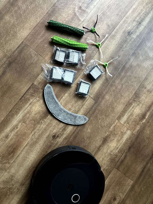 Прахосмукачка робот iRobot Roomba Combo j9+ 2в1