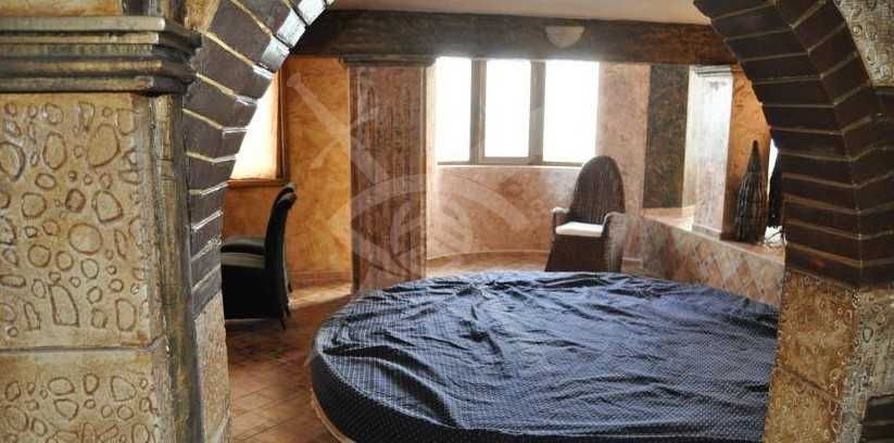 Продава се Хотел в Свети Влас - 2562 кв.м за 609 €/кв.м - Снимка #3