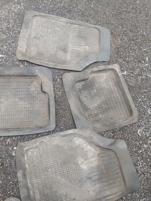 Коврики Мерседес 190