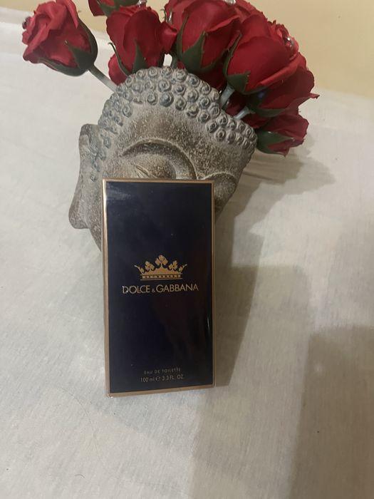 Apa de parfum,100 ml,noi sigilate