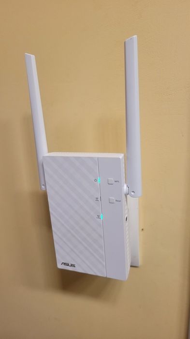Asus RP-AC56 Wifi repeater