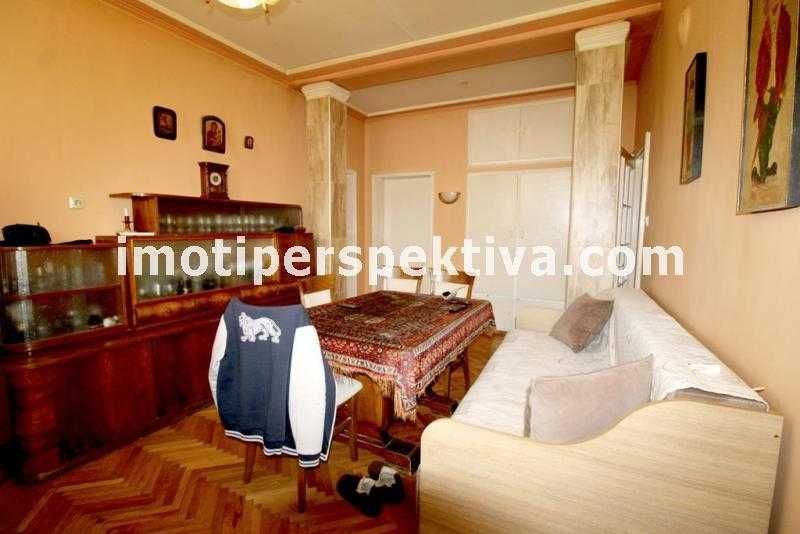 Продава се Тристаен апартамент в Пловдив, Център - 115 кв.м за 1040 €/кв.м - Снимка #4