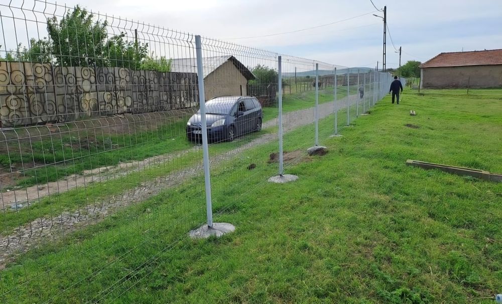 Vând garduri din plasa burdurata