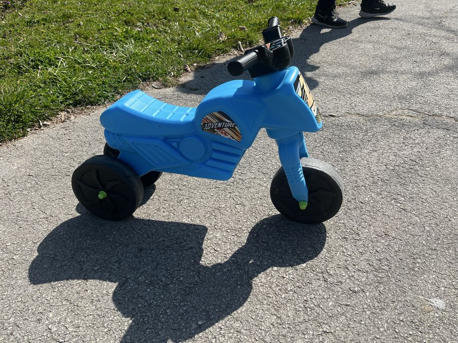 Пластмасов кракомобил мотор