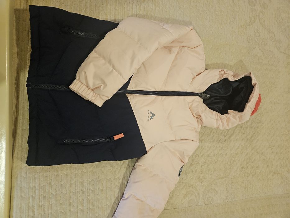 Детская куртка для девочки