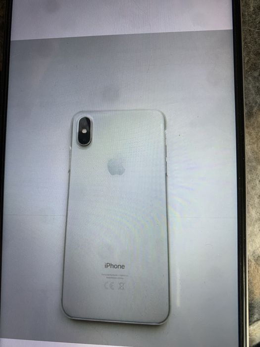 Продам Iphone 10 xs max в отличном состояний