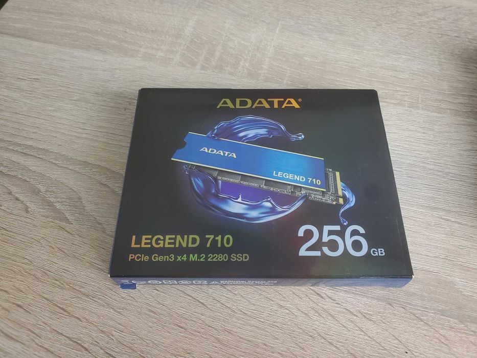 SSD NVMe ADATA Legend 710 256GB PCI Express 3.0 x4 M.2 2280 PC Laptop AMD Intel nou la cutie