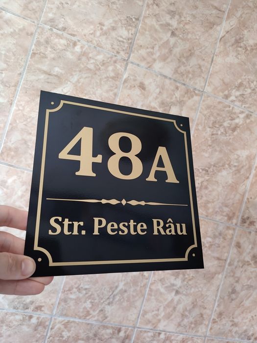 Placi personalizate / placute semnalistică / placi adresa /plăcute număr casă / plăcuțe identificare - LA comandă