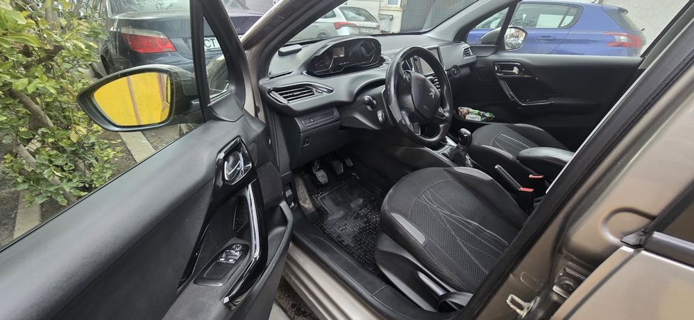 Vand Peugeot 208