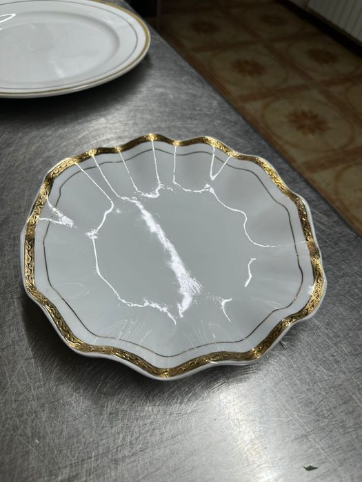 Продам посуду в ресторан