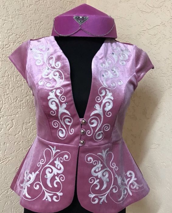 Национальные жилетки для девочек и мальчиков